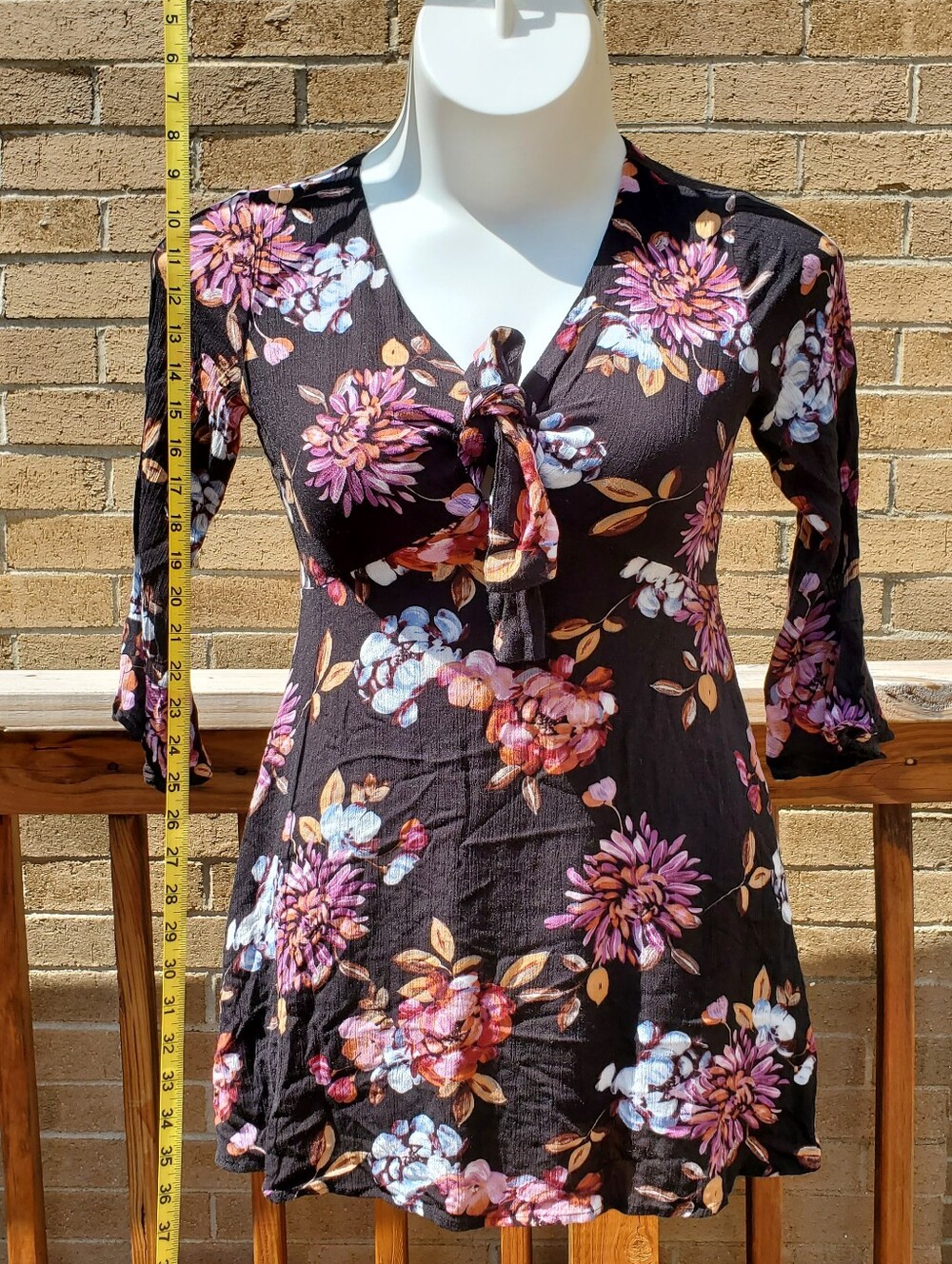 Floral Tie-Neck Women's Dress in Black and Pink